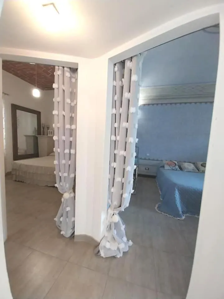 Apartment Toscana Appartamento Di Charme Con Due Camere, Due Bagni E Terrazza In Posizione Centralissima Cecina